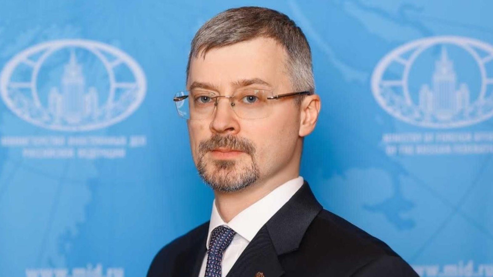 «Русский язык — стержень идентичности российской цивилизации»: Чрезвычайный и Полномочный Посол России в Пакистане Альберт Хорев дал интервью Международному литературному конкурсу «Русский ГлаголЪ»